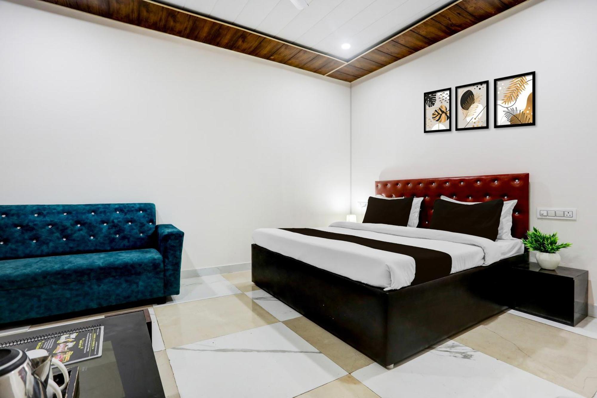Super Townhouse Gida Near Rto Office Hotell Gorakhpur Exteriör bild