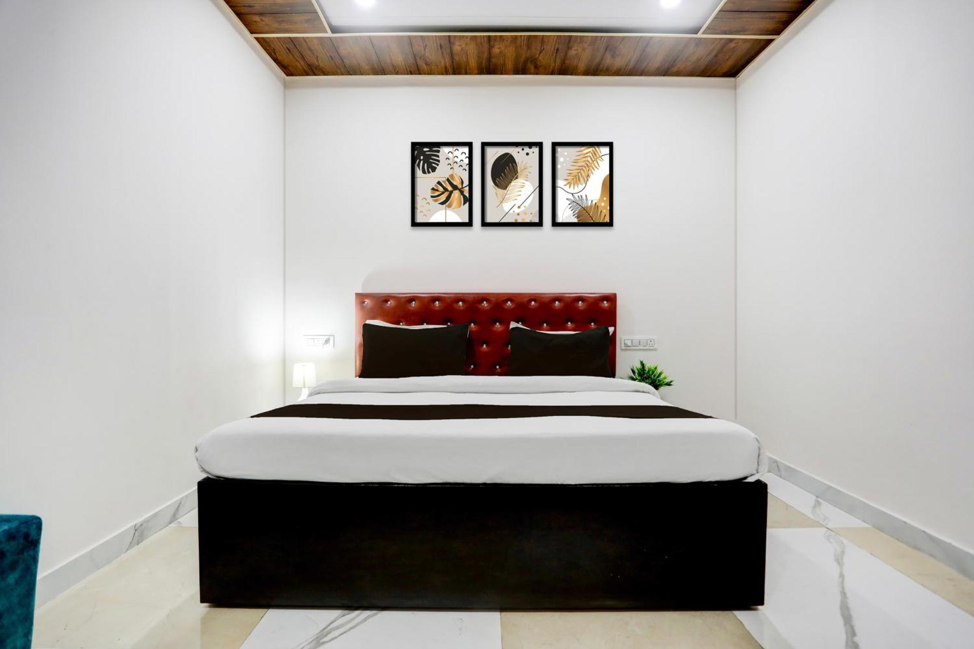 Super Townhouse Gida Near Rto Office Hotell Gorakhpur Exteriör bild