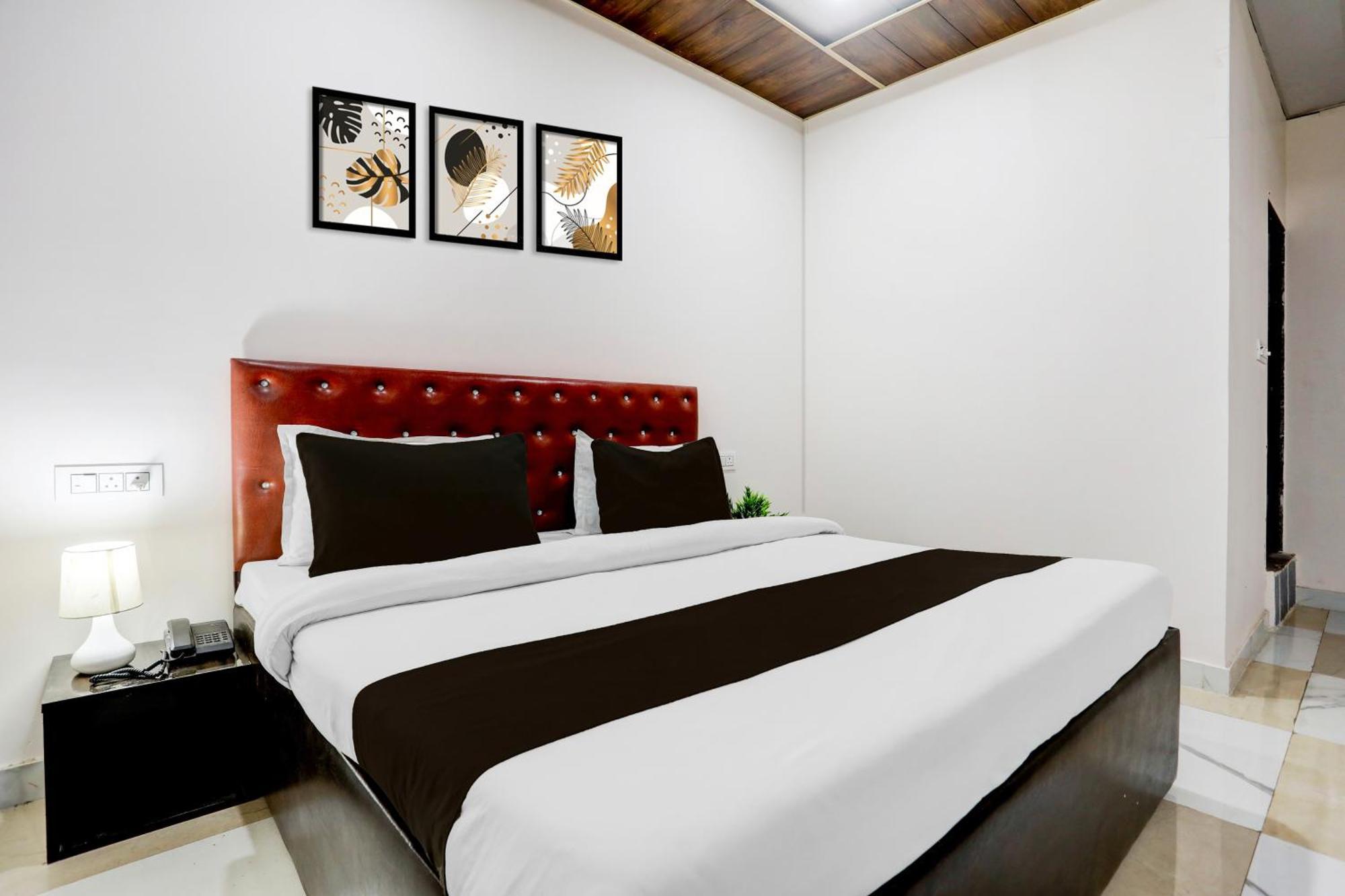 Super Townhouse Gida Near Rto Office Hotell Gorakhpur Exteriör bild